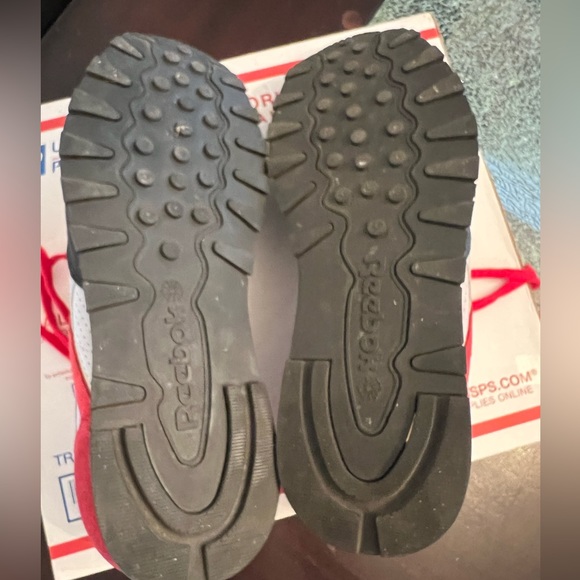 Reebok Mens Sneaker - Picture 7 of 8